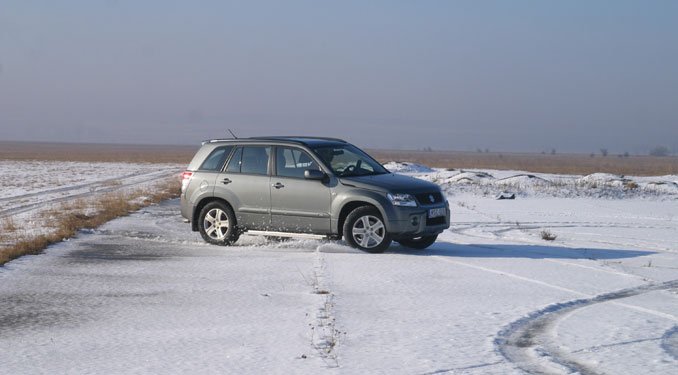 Teszt: Suzuki Grand Vitara 8