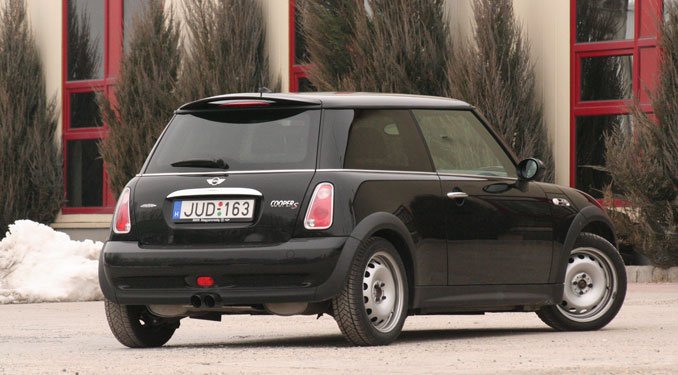 Teszt: Mini Cooper S JCW 25