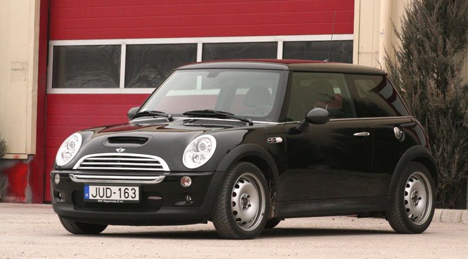 Teszt: Mini Cooper S JCW 27