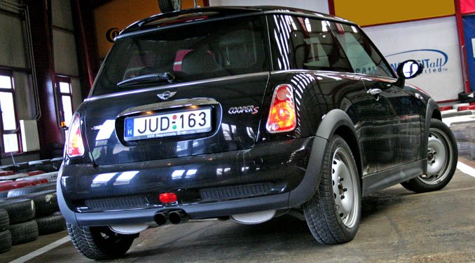 Teszt: Mini Cooper S JCW 31