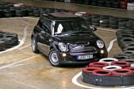 Teszt: Mini Cooper S JCW 69