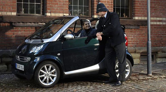 Kis szériás miniautó