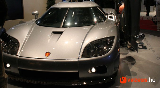 Koenigsegg CCX – 395 km/h+ 8