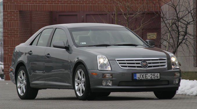 Teszt: Cadillac STS 4.6 V8 20