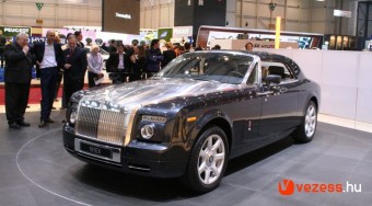 Méretes és méregdrága kupé