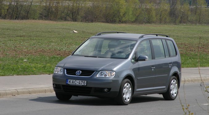 Teszt: VW Touran 1.4 TSI 30