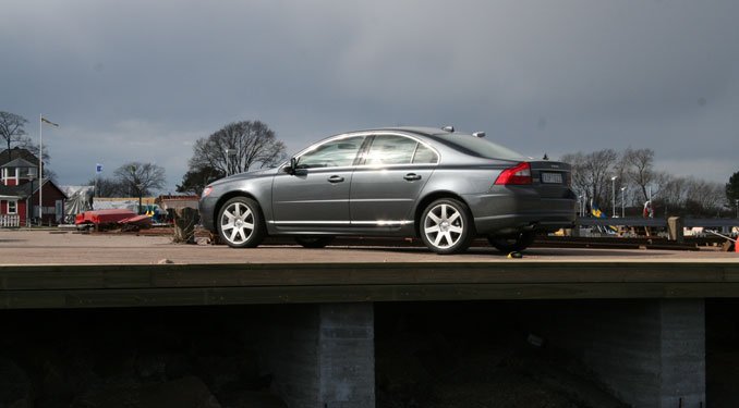 Vezettük: Volvo S80 45