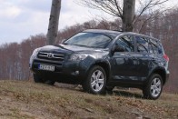 Teszt: Toyota RAV4 X 2.2 D-4D 55