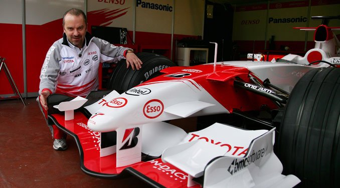 Mike Gascoyne-t felfüggesztette a Toyota