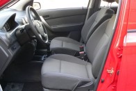 Teszt: Chevrolet Aveo 1.2 – Dacia Logan 1.4 53