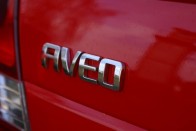 Teszt: Chevrolet Aveo 1.2 – Dacia Logan 1.4 69