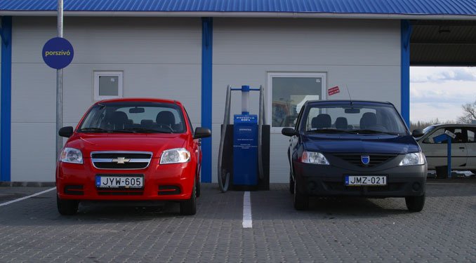 Teszt: Chevrolet Aveo 1.2 – Dacia Logan 1.4 34