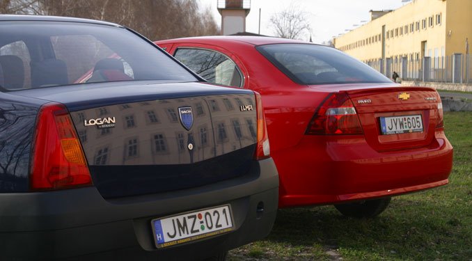 Teszt: Chevrolet Aveo 1.2 – Dacia Logan 1.4 39