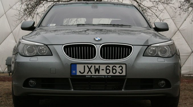 Teszt: BMW 530xd – BMW 330xd 50