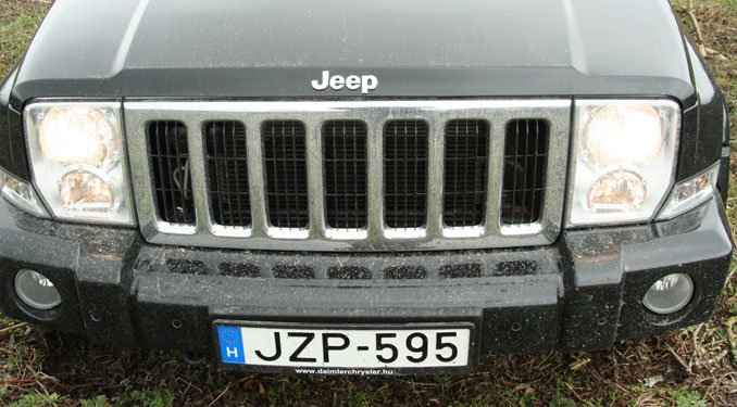 Vezettük: Jeep Commander 12