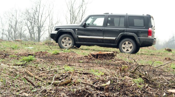 Vezettük: Jeep Commander 15