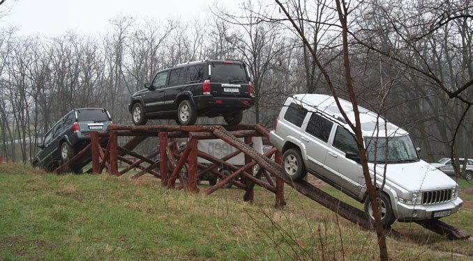 Vezettük: Jeep Commander 16