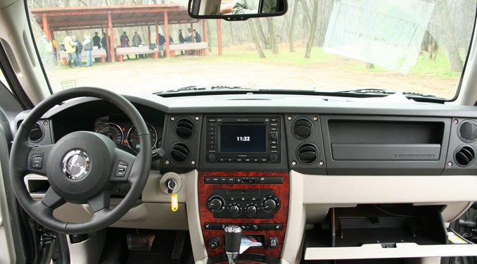 Vezettük: Jeep Commander 27