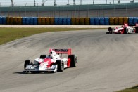 Castroneves már kétszer megnyerte az Indy 500-as versenyt