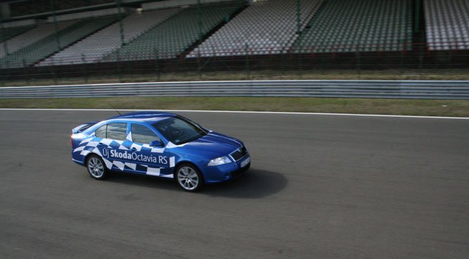 Vezettük: Skoda Octavia RS 11