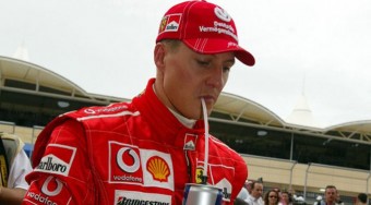 Schumacher folytatja?! 