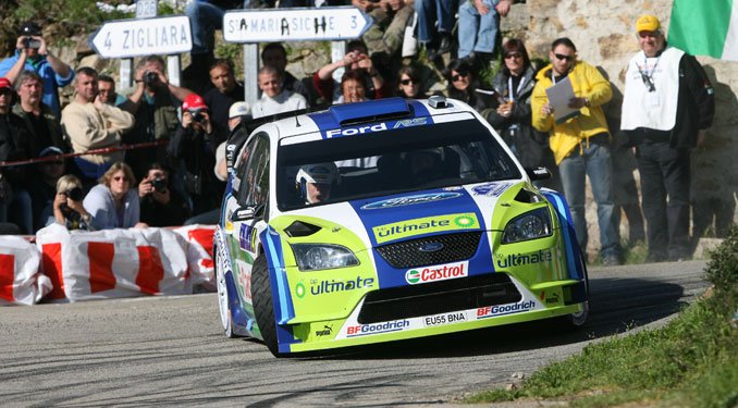 Egyedül Grönholm tartotta a lépést Loeb-bel