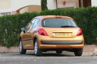 Vezettük: Peugeot 207 43