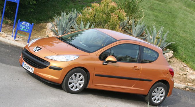 Vezettük: Peugeot 207 21