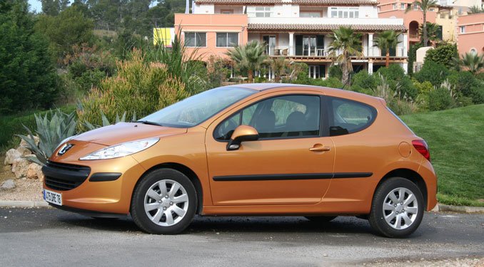 Vezettük: Peugeot 207 24