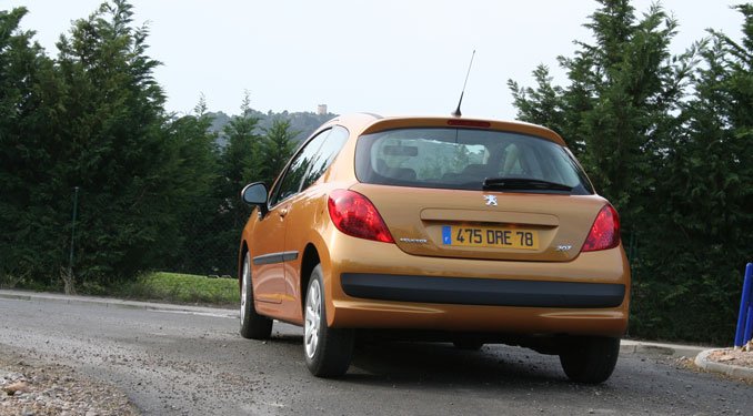 Vezettük: Peugeot 207 26