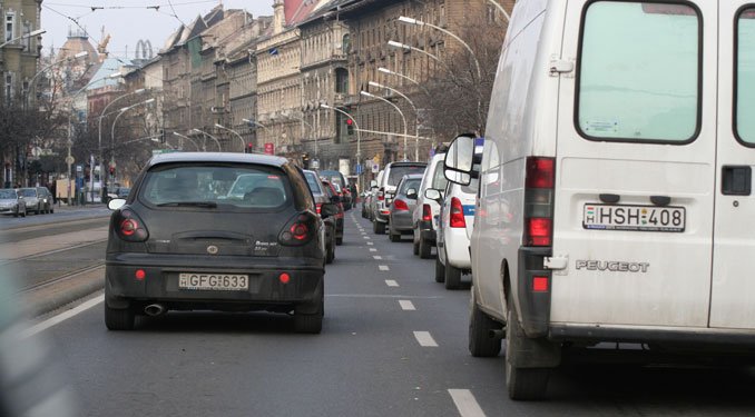 Ne tartsunk túlságosan nagy követési távolságot 