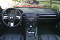 Teszt: Mazda MX-5 2.0 65