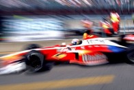 Zanardi megint F1-es autóban