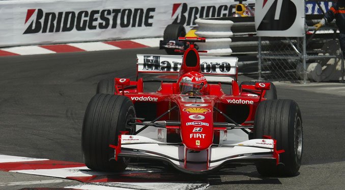 Michael Schumacher  17 helyet javított