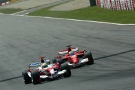 F1: Alonso nyert Spanyolországban 43