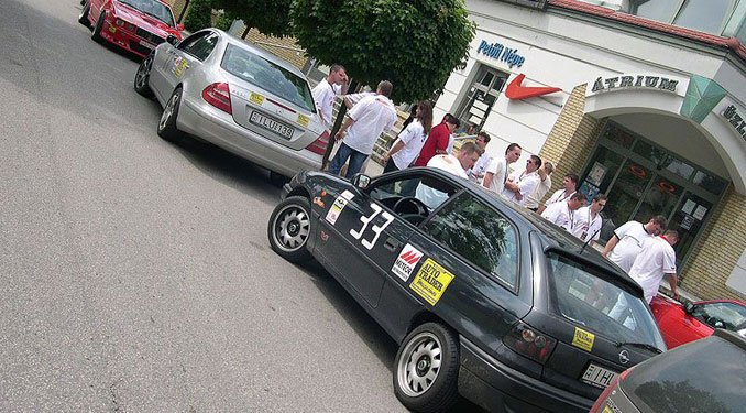 Bárki indulhat, aki elmúlt 21