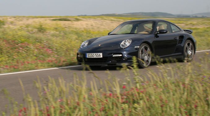 Vezettük: Porsche 911 Turbo 28