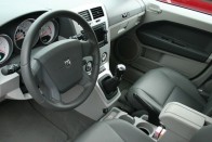 Vezettük: Dodge Caliber 48