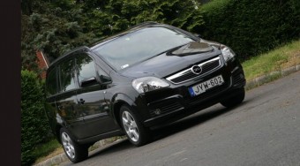 Teszt: Opel Zafira 1.8