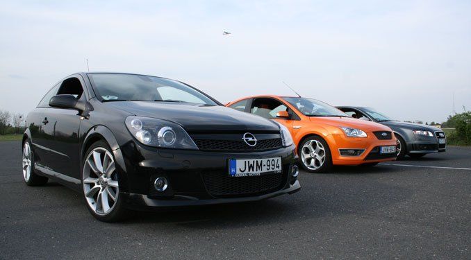 Teszt: Audi RS4, Focus ST, Astra OPC 15