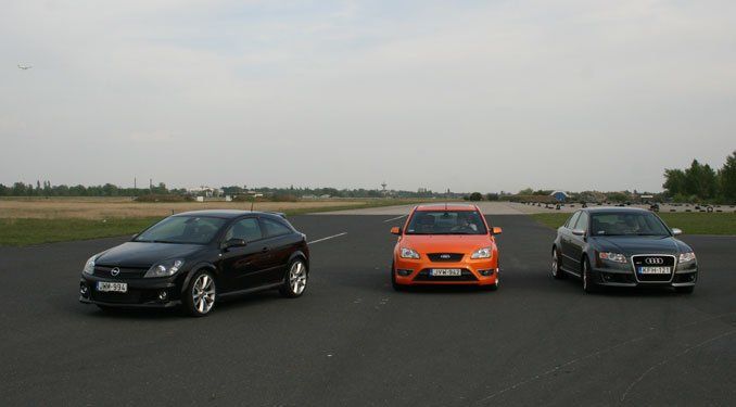 Teszt: Audi RS4, Focus ST, Astra OPC 18