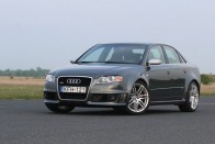 Teszt: Audi RS4, Focus ST, Astra OPC 139