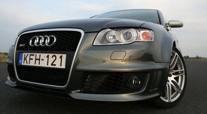 Teszt: Audi RS4, Focus ST, Astra OPC 53