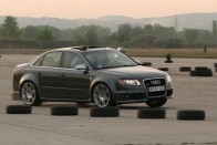 Teszt: Audi RS4, Focus ST, Astra OPC 155