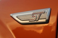 Teszt: Audi RS4, Focus ST, Astra OPC 157