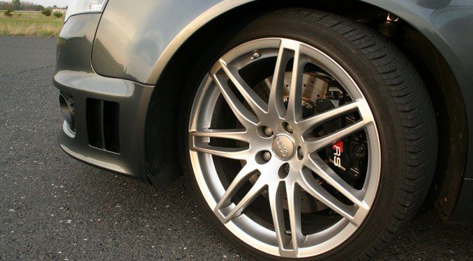 Teszt: Audi RS4, Focus ST, Astra OPC 60