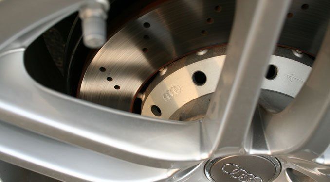 Teszt: Audi RS4, Focus ST, Astra OPC 61