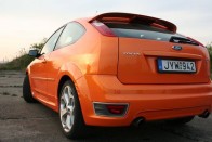 Teszt: Audi RS4, Focus ST, Astra OPC 162