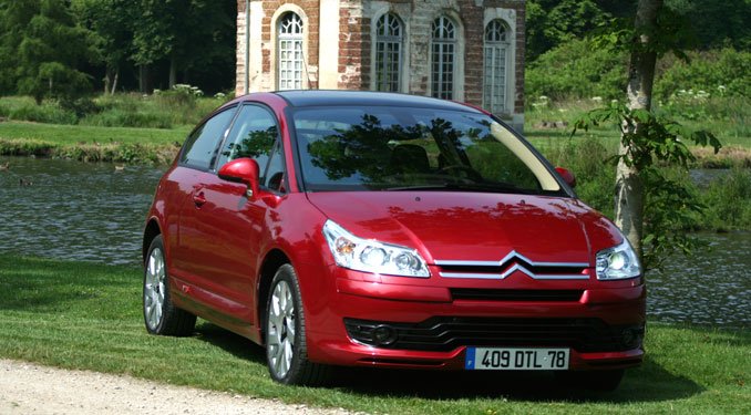 Vezettük: Citroën C4 és C5 2006 31