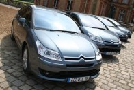 Vezettük: Citroën C4 és C5 2006 76